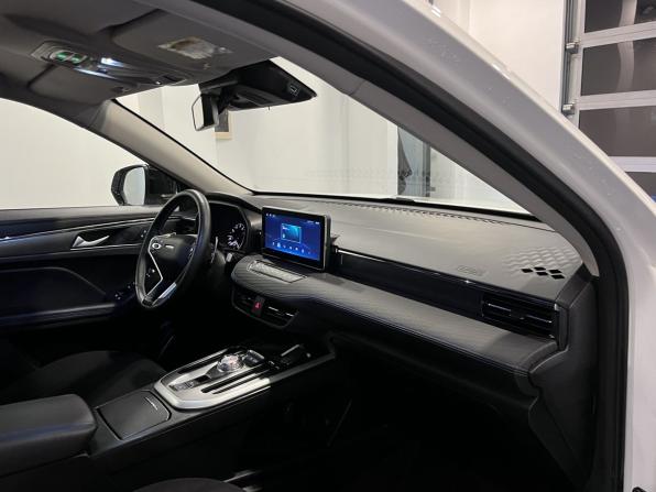 Haval Jolion I Рестайлинг с пробегом 2024 года, цена 2 248 000 рублей, 20301 км, внедорожник, Автокод Объявления