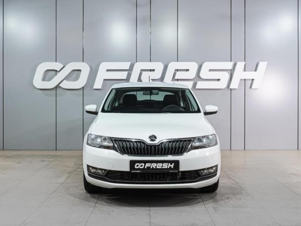 Skoda Rapid I Рестайлинг с пробегом 2019 года, цена 1 349 000 рублей, 58836 км, лифтбек, Автокод Объявления