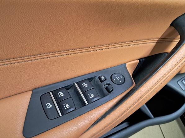 BMW 5 серии VII (G30/G31/G38) Рестайлинг с пробегом 2021 года, цена 5 200 000 рублей, 54997 км, седан, Автокод Объявления