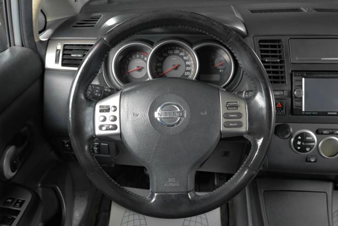 Nissan Tiida I с пробегом 2007 года, цена 719 000 рублей, 236531 км, хэтчбек, Автокод Объявления