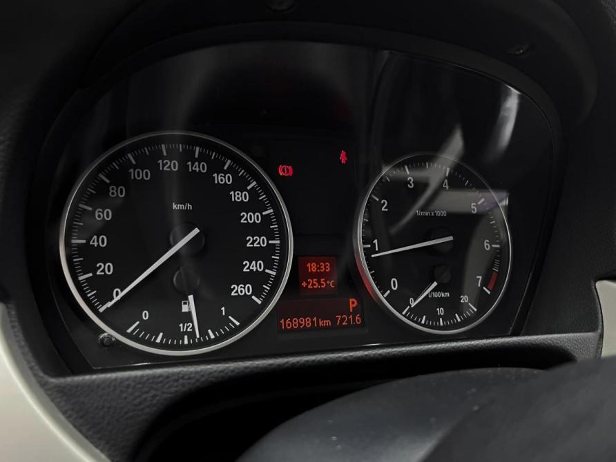 BMW 3 серии V (E90/E91/E92/E93) Рестайлинг Ростов-на-Дону  - изображение 16