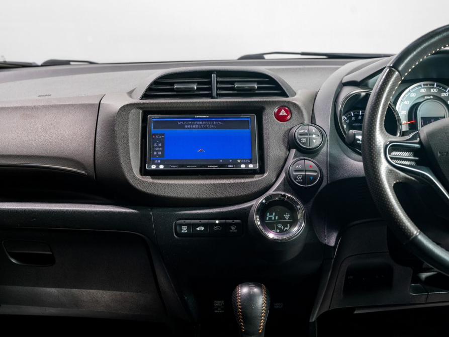 Honda Fit Shuttle I Рестайлинг Чита  - изображение 10