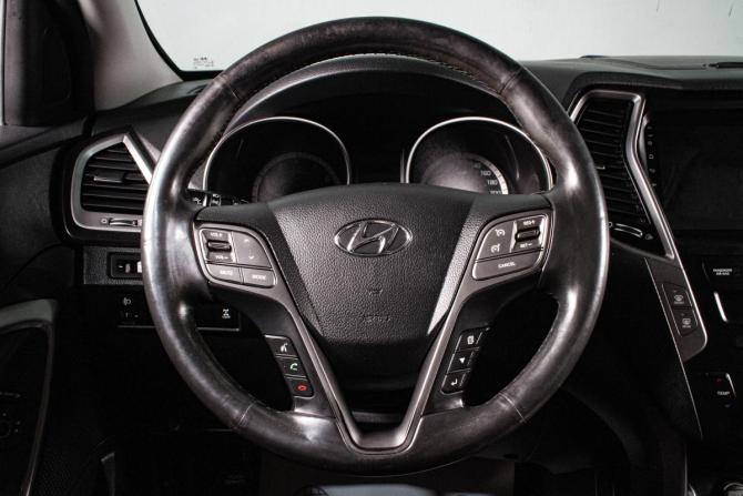 Hyundai Santa Fe III Рестайлинг с пробегом 2016 года, цена 1 999 000 рублей, 183000 км, внедорожник, Автокод Объявления