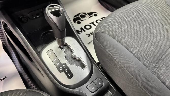 Kia Rio III с пробегом 2013 года, цена 865 000 рублей, 155500 км, седан, Автокод Объявления