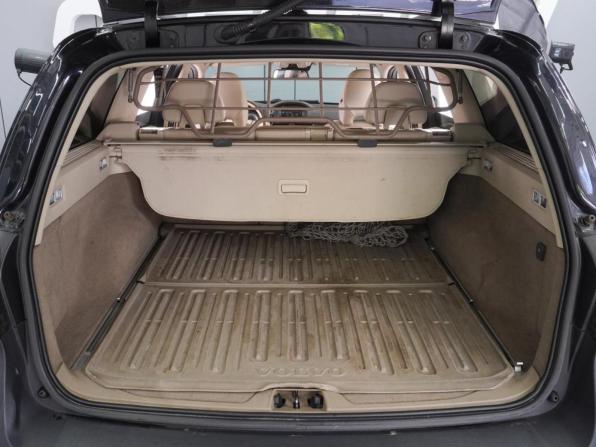 Volvo XC70 II с пробегом 2011 года, цена 1 749 000 рублей, 280377 км, универсал, Автокод Объявления