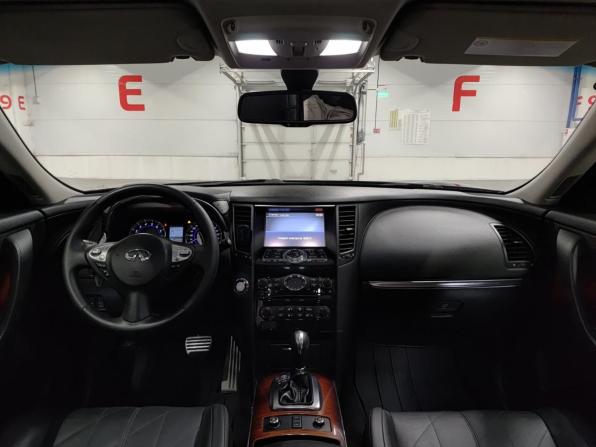 Infiniti QX70 с пробегом 2014 года, цена 2 450 000 рублей, 226939 км, внедорожник, Автокод Объявления