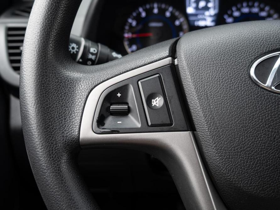 Hyundai Solaris I Рестайлинг Краснодар  - изображение 16