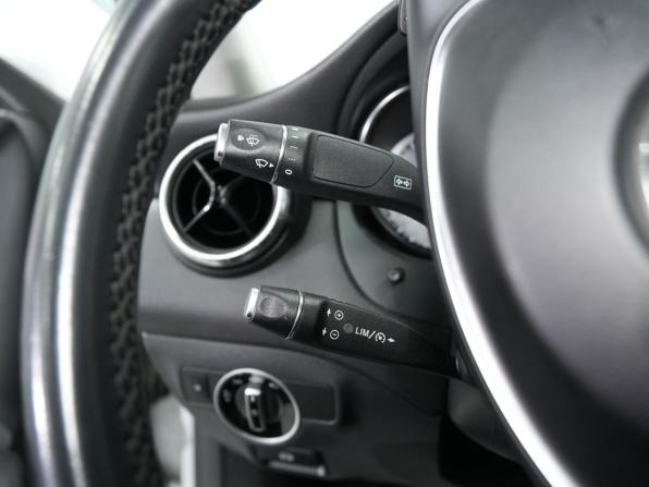 Mercedes-Benz CLA I (C117 X117) с пробегом 2015 года, цена 1 699 000 рублей, 174330 км, седан, Автокод Объявления