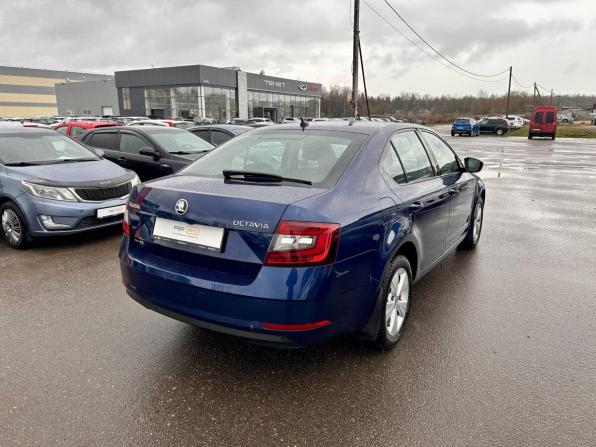 Skoda Octavia III (A7) Рестайлинг с пробегом 2017 года, цена 1 821 000 рублей, 173895 км, лифтбек, Автокод Объявления
