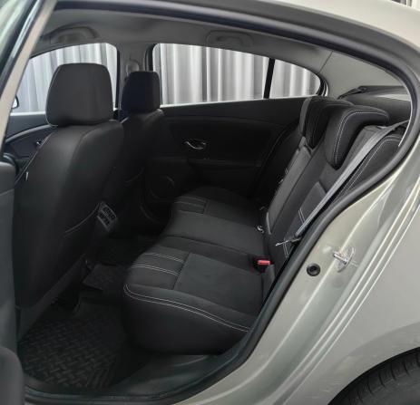 Renault Fluence I Рестайлинг с пробегом 2014 года, цена 795 000 рублей, 131652 км, седан, Автокод Объявления