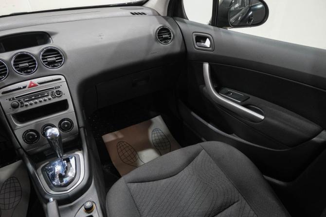 Peugeot 308 I с пробегом 2008 года, цена 389 000 рублей, 193000 км, хэтчбек, Автокод Объявления