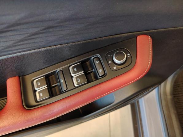 Geely Coolray I Рестайлинг с пробегом 2024 года, цена 1 932 000 рублей, 69117 км, внедорожник, Автокод Объявления