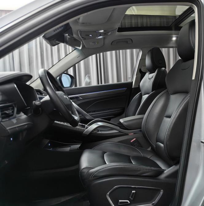 Geely Atlas Pro Москва  - изображение 9