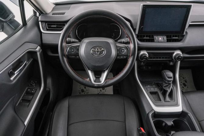Toyota RAV4 V (XA50) с пробегом 2021 года, цена 3 549 000 рублей, 39000 км, внедорожник, Автокод Объявления
