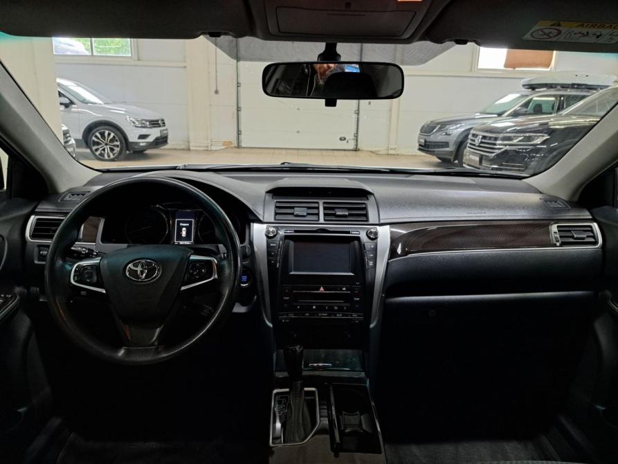 Toyota Camry VII (XV50) Рестайлинг Набережные Челны  - изображение 12