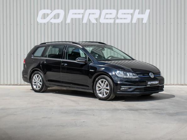 Volkswagen Golf VII Рестайлинг с пробегом 2018 года, цена 1 475 000 рублей, 182610 км, универсал, Автокод Объявления