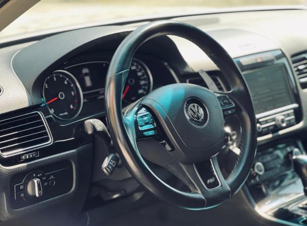 Volkswagen Touareg II с пробегом 2010 года, цена 1 850 000 рублей, 315000 км, внедорожник, Автокод Объявления