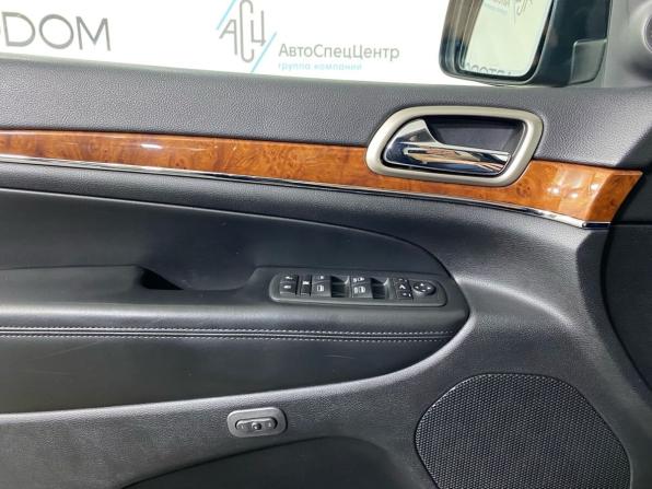 Jeep Grand Cherokee IV (WK2) с пробегом 2012 года, цена 1 479 000 рублей, 204500 км, внедорожник, Автокод Объявления