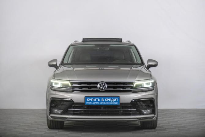 Volkswagen Tiguan II с пробегом 2018 года, цена 3 199 000 рублей, 124000 км, внедорожник, Автокод Объявления