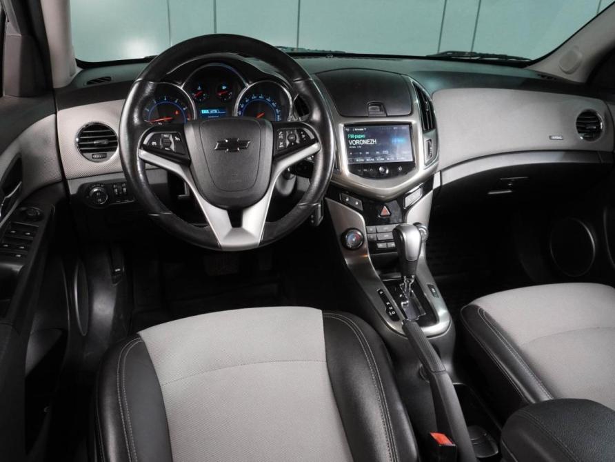 Chevrolet Cruze I Рестайлинг Воронеж  - изображение 6