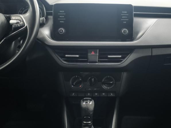 Skoda Rapid II с пробегом 2021 года, цена 1 364 000 рублей, 184276 км, лифтбек, Автокод Объявления