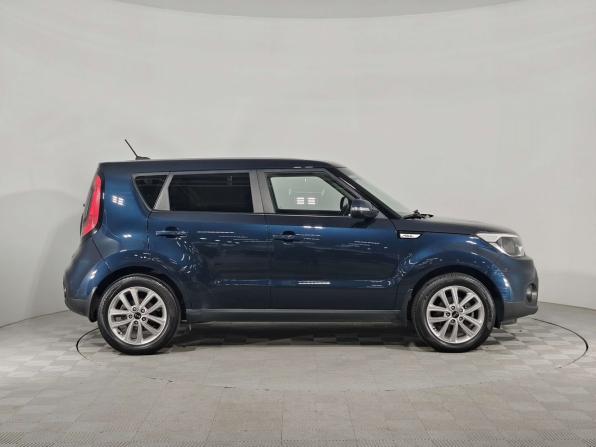Kia Soul II Рестайлинг с пробегом 2017 года, цена 1 545 000 рублей, 95000 км, хэтчбек, Автокод Объявления
