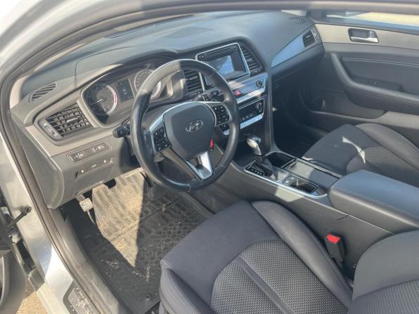 Hyundai Sonata VII (LF) Рестайлинг с пробегом 2019 года, цена 1 840 000 рублей, 95000 км, седан, Автокод Объявления
