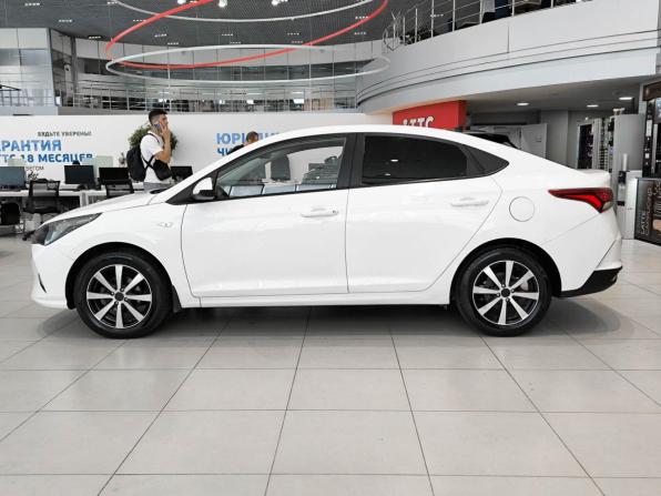 Hyundai Solaris II Рестайлинг с пробегом 2021 года, цена 995 000 рублей, 186264 км, седан, Автокод Объявления