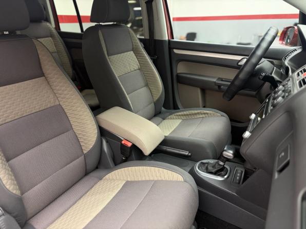 Volkswagen Touran I Рестайлинг с пробегом 2008 года, цена 699 000 рублей, 193946 км, компактвэн, Автокод Объявления