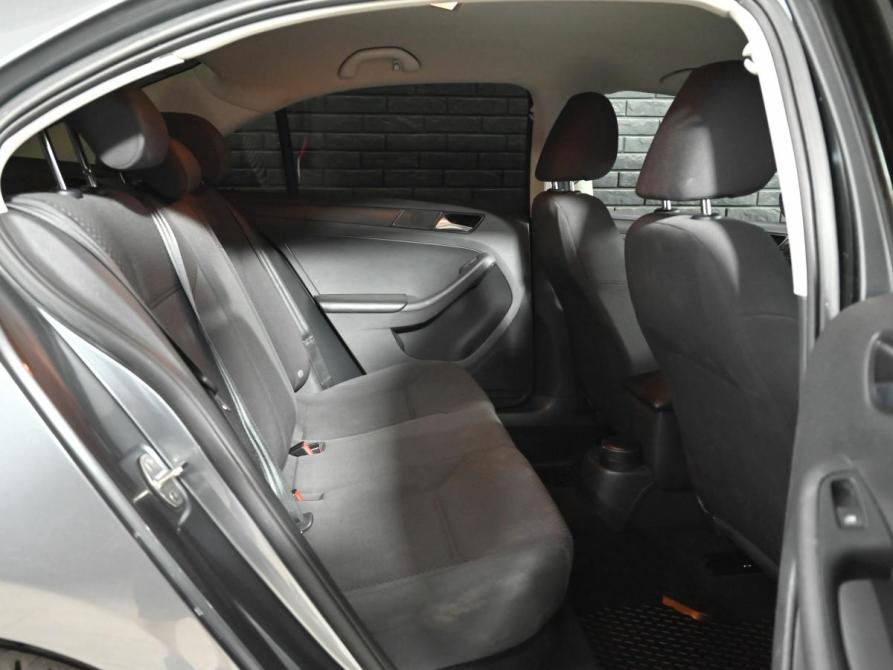 Volkswagen Jetta VI Рестайлинг Екатеринбург  - изображение 16