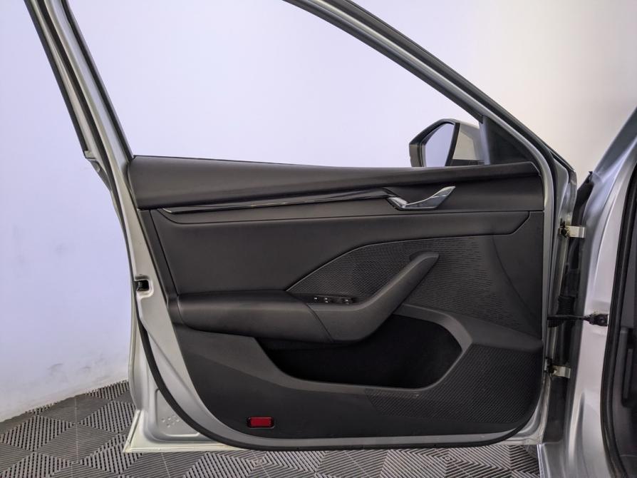 Skoda Octavia IV (A8) Москва  - изображение 19