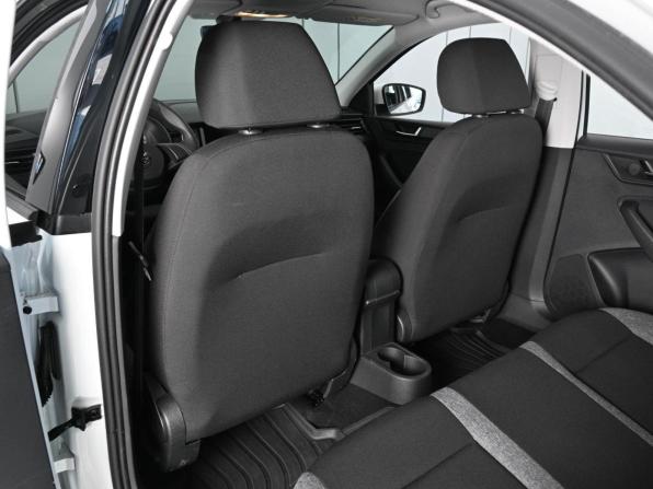 Skoda Rapid II с пробегом 2022 года, цена 1 689 000 рублей, 120227 км, лифтбек, Автокод Объявления