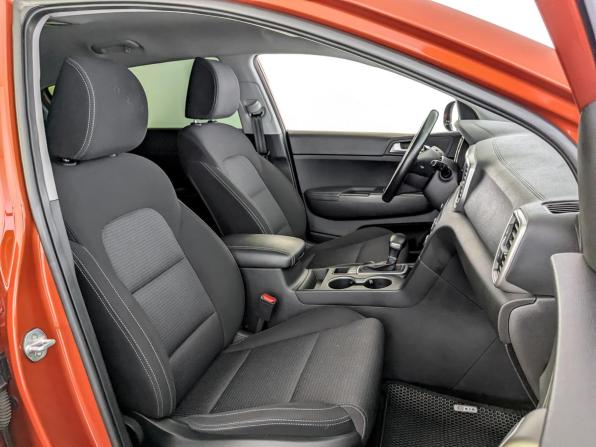Kia Sportage IV Рестайлинг с пробегом 2019 года, цена 2 150 000 рублей, 115561 км, внедорожник, Автокод Объявления