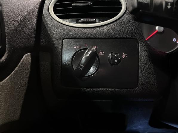 Ford Focus II с пробегом 2007 года, цена 370 000 рублей, 295249 км, хэтчбек, Автокод Объявления