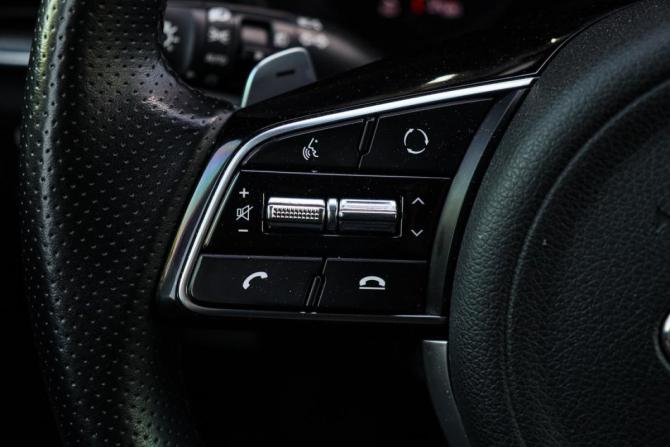 Kia Sportage IV Рестайлинг с пробегом 2019 года, цена 2 890 000 рублей, 66883 км, внедорожник, Автокод Объявления