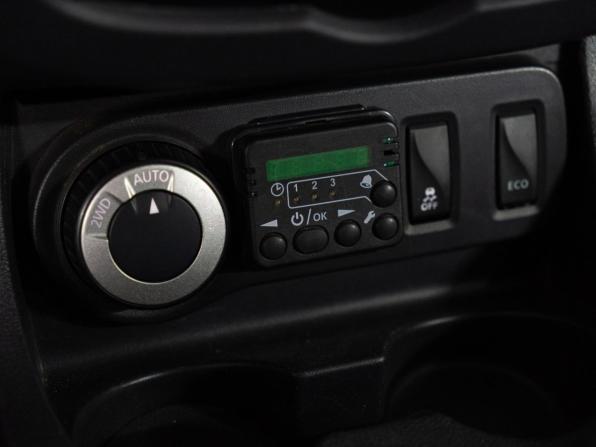 Renault Duster I Рестайлинг с пробегом 2017 года, цена 949 000 рублей, 259927 км, внедорожник, Автокод Объявления