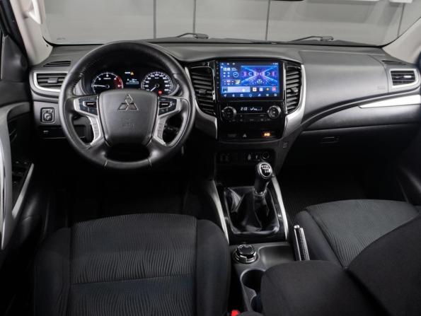 Mitsubishi Pajero Sport III с пробегом 2017 года, цена 2 299 000 рублей, 230033 км, внедорожник, Автокод Объявления