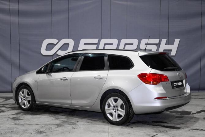 Opel Astra J Рестайлинг с пробегом 2013 года, цена 849 000 рублей, 227143 км, универсал, Автокод Объявления