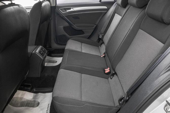 Volkswagen Golf VII с пробегом 2014 года, цена 989 000 рублей, 214000 км, хэтчбек, Автокод Объявления