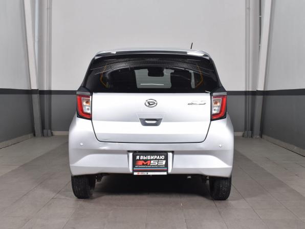 Daihatsu Mira e:S II с пробегом 2019 года, цена 822 999 рублей, 52310 км, хэтчбек, Автокод Объявления