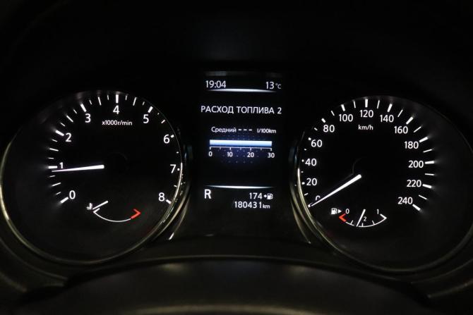 Nissan Qashqai II с пробегом 2014 года, цена 1 341 000 рублей, 180430 км, внедорожник, Автокод Объявления