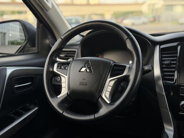 Mitsubishi Pajero Sport III Рестайлинг с пробегом 2022 года, цена 4 200 000 рублей, 42080 км, внедорожник, Автокод Объявления