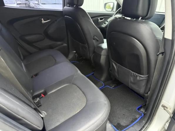 Hyundai ix35 I с пробегом 2013 года, цена 1 295 000 рублей, 131177 км, внедорожник, Автокод Объявления