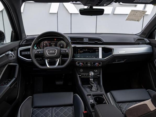 Audi Q3 III (FJ) с пробегом 2026 года, цена 3 900 000 рублей, 13 км, внедорожник, Автокод Объявления