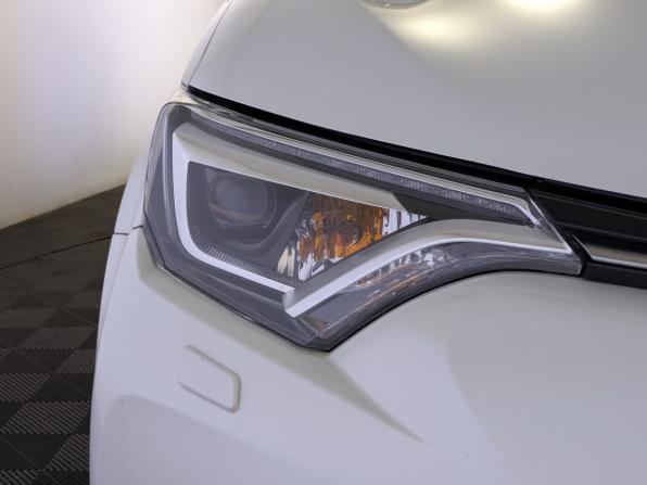Toyota RAV4 IV (XA40) Рестайлинг с пробегом 2016 года, цена 2 595 000 рублей, 122999 км, внедорожник, Автокод Объявления