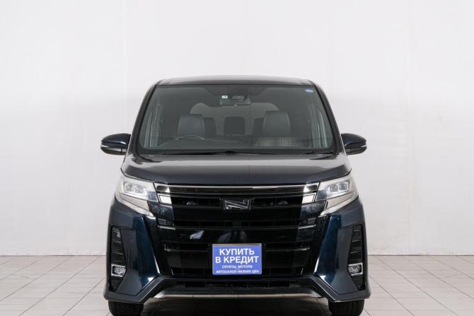 Toyota Noah III (R80) Рестайлинг с пробегом 2019 года, цена 2 199 000 рублей, 65000 км, минивэн, Автокод Объявления