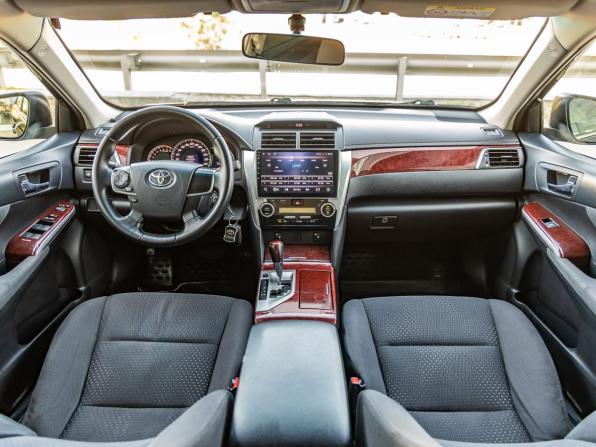 Toyota Camry VII (XV50) с пробегом 2013 года, цена 1 498 000 рублей, 198593 км, седан, Автокод Объявления