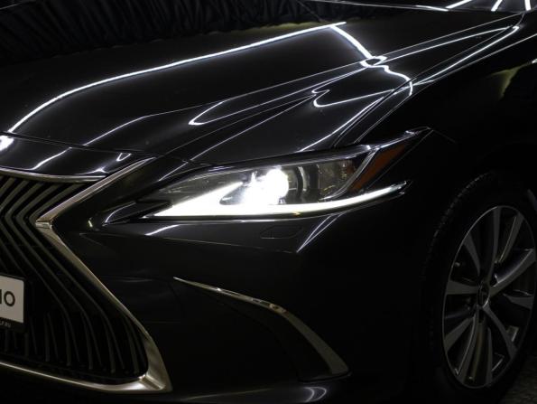 Lexus ES VII с пробегом 2018 года, цена 3 349 000 рублей, 144300 км, седан, Автокод Объявления
