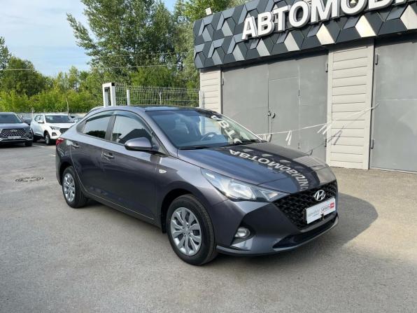 Hyundai Solaris II Рестайлинг с пробегом 2021 года, цена 1 537 000 рублей, 82000 км, седан, Автокод Объявления