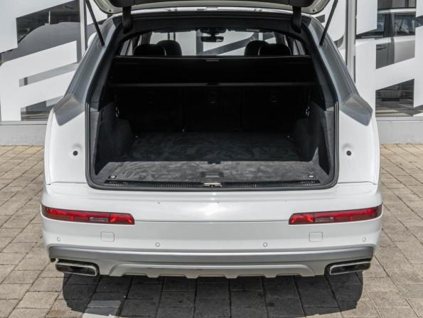 Audi Q7 II (4M) с пробегом 2018 года, цена 3 766 000 рублей, 242809 км, внедорожник, Автокод Объявления